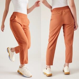 ATHLETA Brooklyn Mid Rise Active Ankle Pant in Sunbaked Clay Size 12